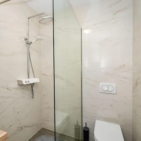 Apartment Laura Di Mare 1